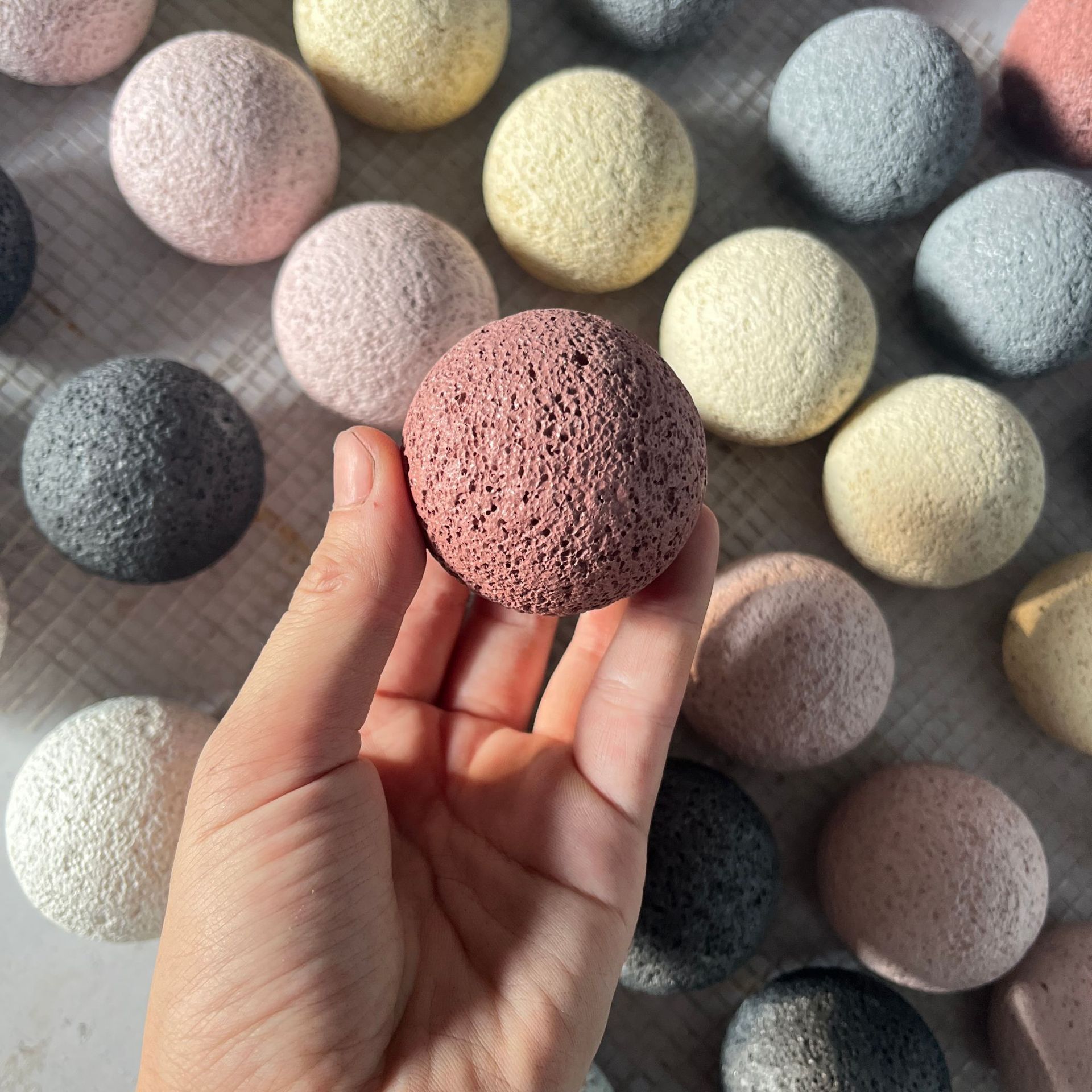 Creative organic composite perfume cap, eco-friendly material, perfume packaging. - 10