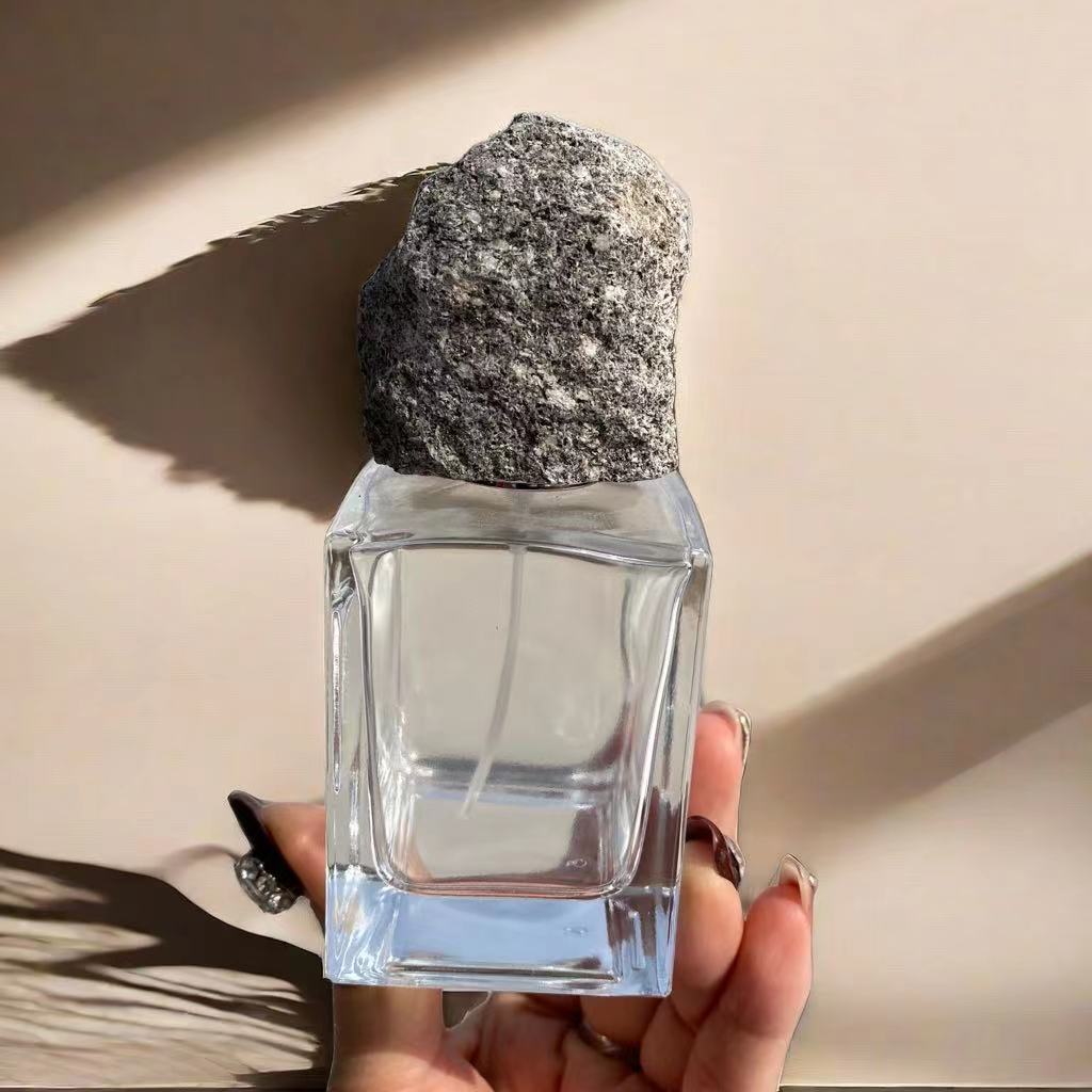 Raw Crystal Stone Cap & Gemstone Aromatherapy Perfume Bottle - 9