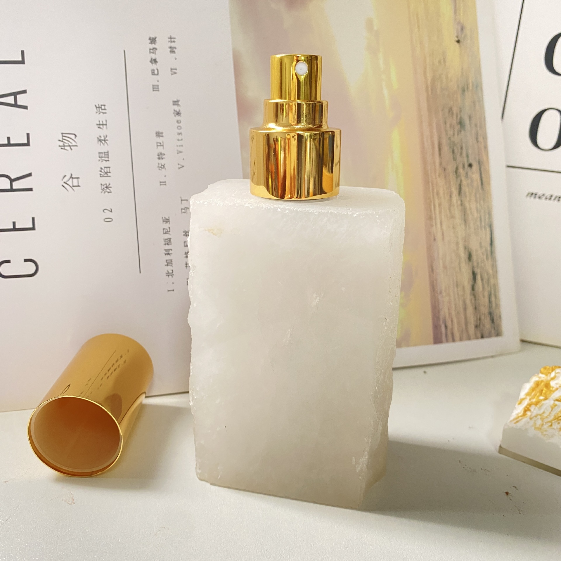 Natural pink crystal jade spray bottle - 3