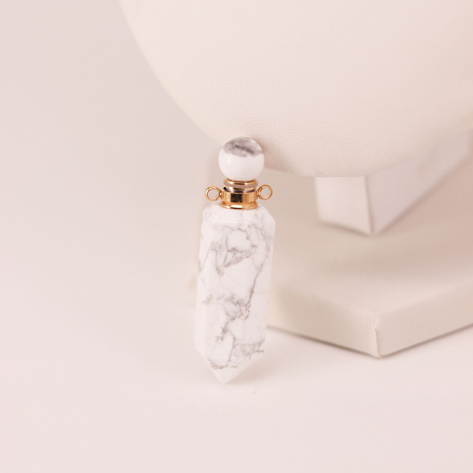 Hexagonal Crystal Roll-On Oil Pendant - 10